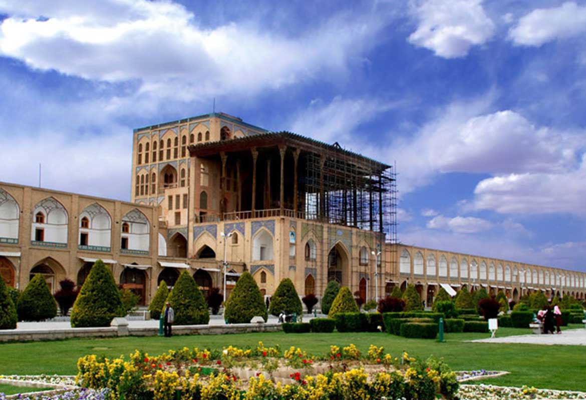 Isfahan Ali Qapu Building